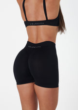 SIGNATURE SCRUNCH SHORTS - LIQUORICE