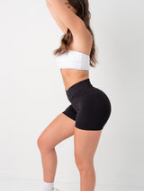 ULTIMATE SEAMLESS SCRUNCH SHORTS 3.0 - BLACK