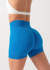 ULTIMATE SEAMLESS SCRUNCH SHORTS 2.0 - ELECTRIC