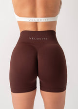 ULTIMATE SEAMLESS SCRUNCH SHORTS 2.0 - ESPRESSO