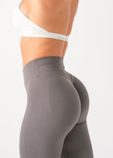 ULTIMATE SEAMLESS SCRUNCH LEGGINGS 3.0 - STEEL