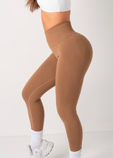 ULTIMATE SEAMLESS SCRUNCH LEGGINGS - MOCHA