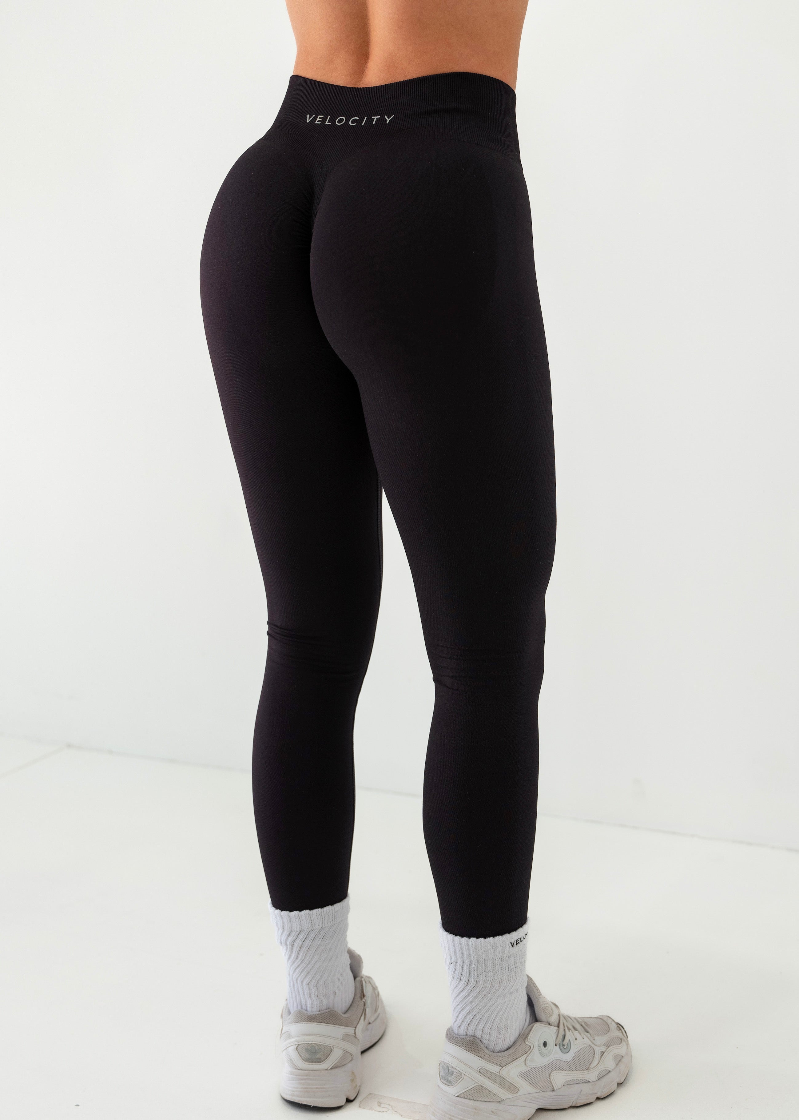 SIGNATURE SCRUNCH LEGGINGS - LIQUORICE