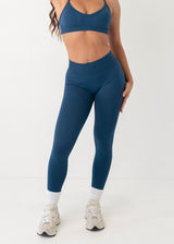 SIGNATURE SCRUNCH LEGGINGS - DEEP BLUE