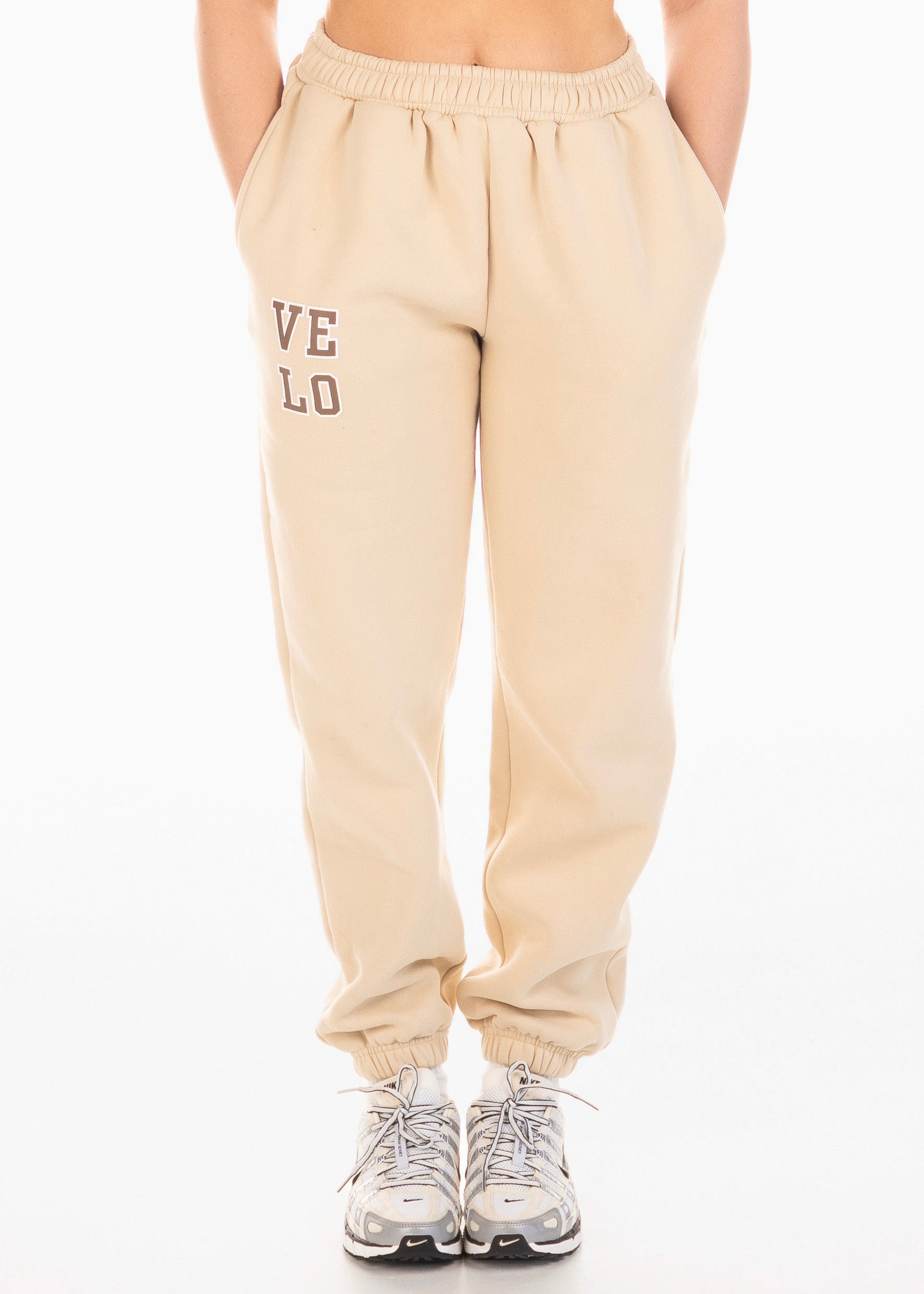 VELO OVERSIZED TRACKPANTS - SANDY VANILLA