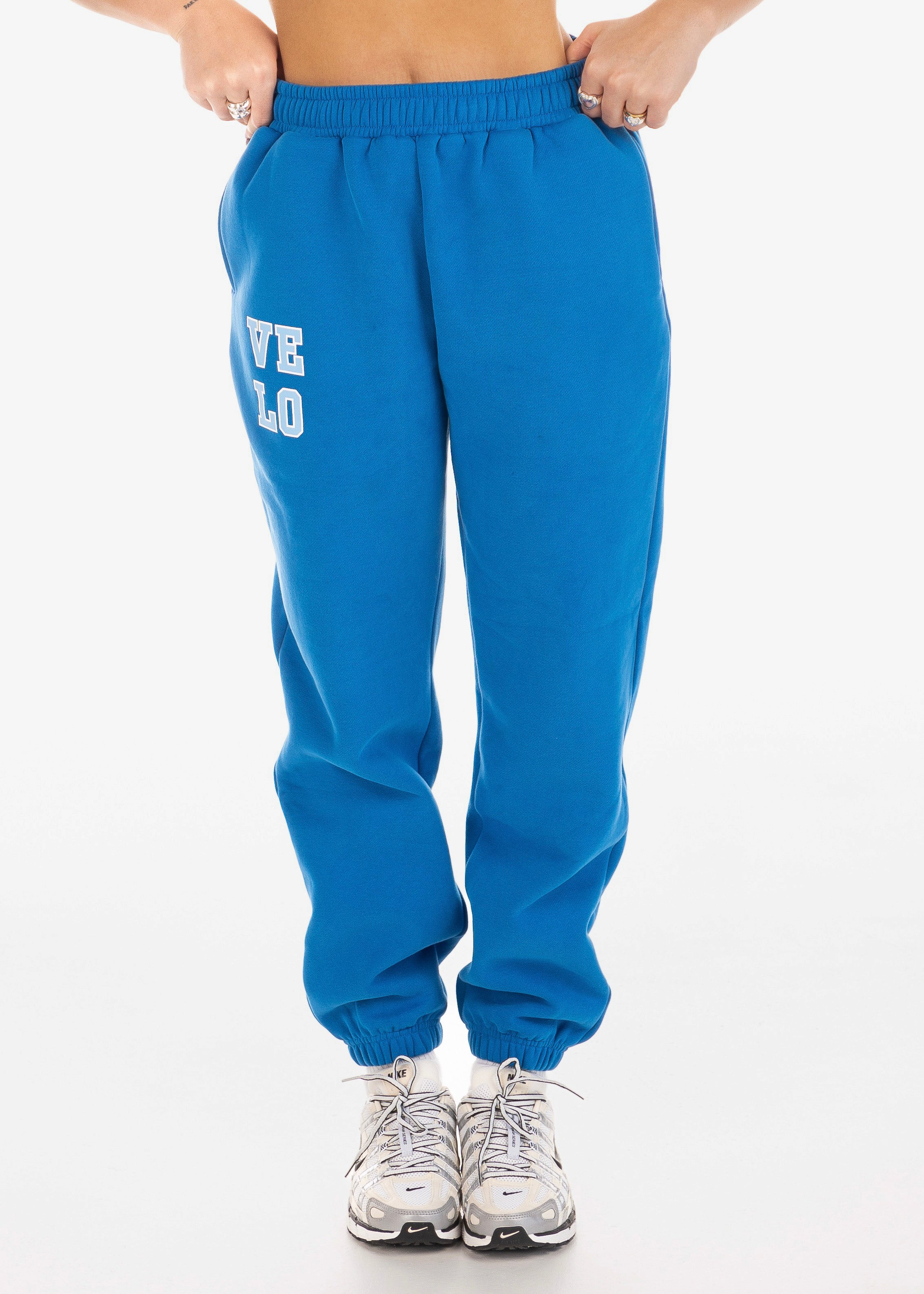 VELO OVERSIZED TRACKPANTS - ROYAL BLUE