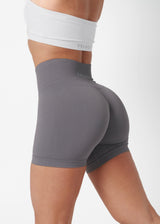 SHAPE SIGNATURE SHORTS - GREY