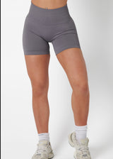 SHAPE SIGNATURE SHORTS - GREY