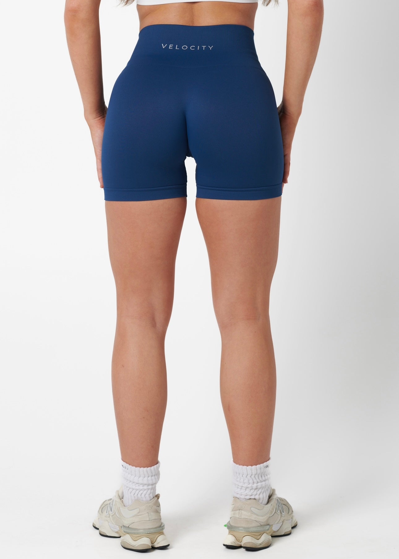 SHAPE SIGNATURE SHORTS - DEEP BLUE