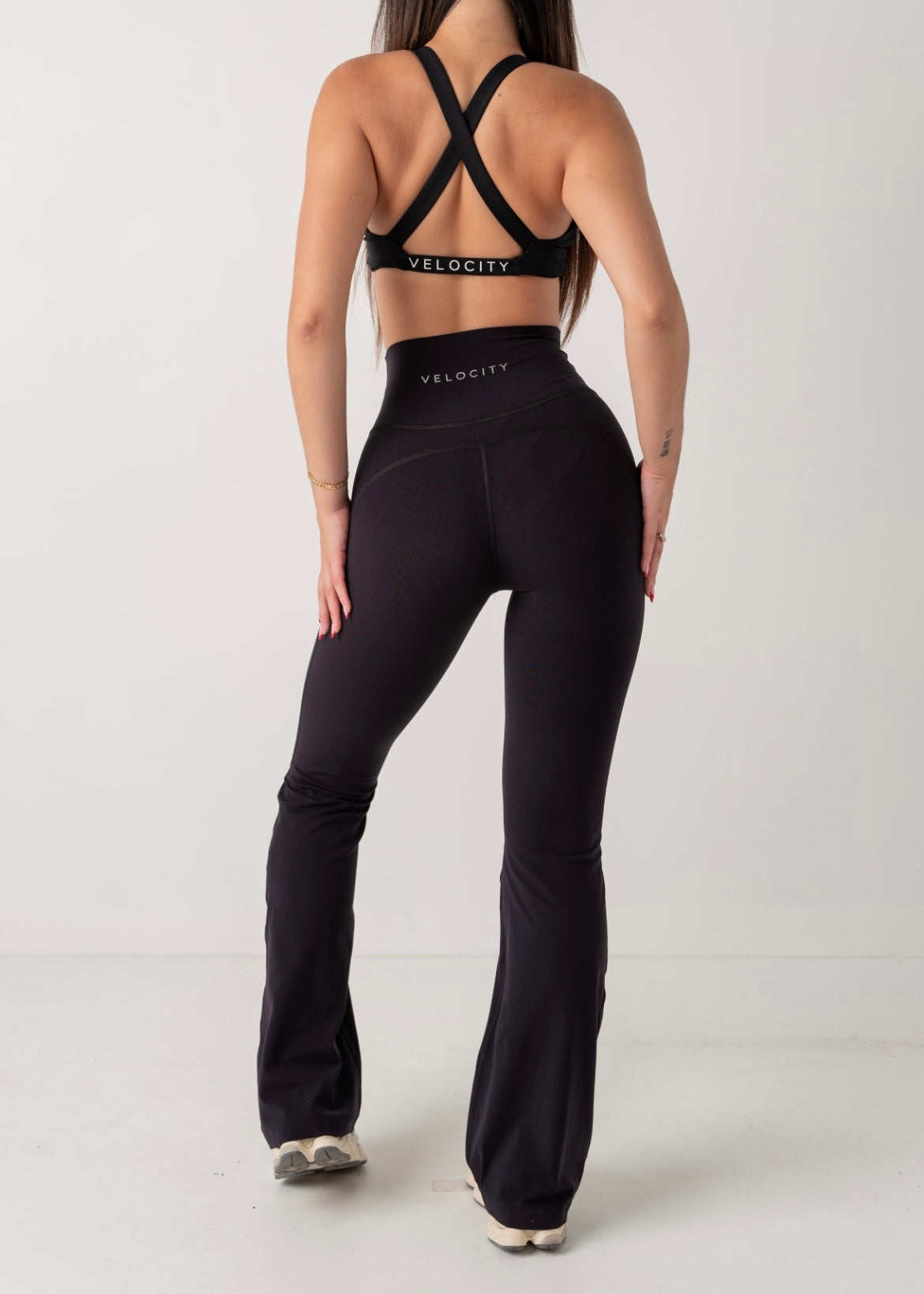 EVERYDAY FLARED LEGGINGS TALL - BLACK