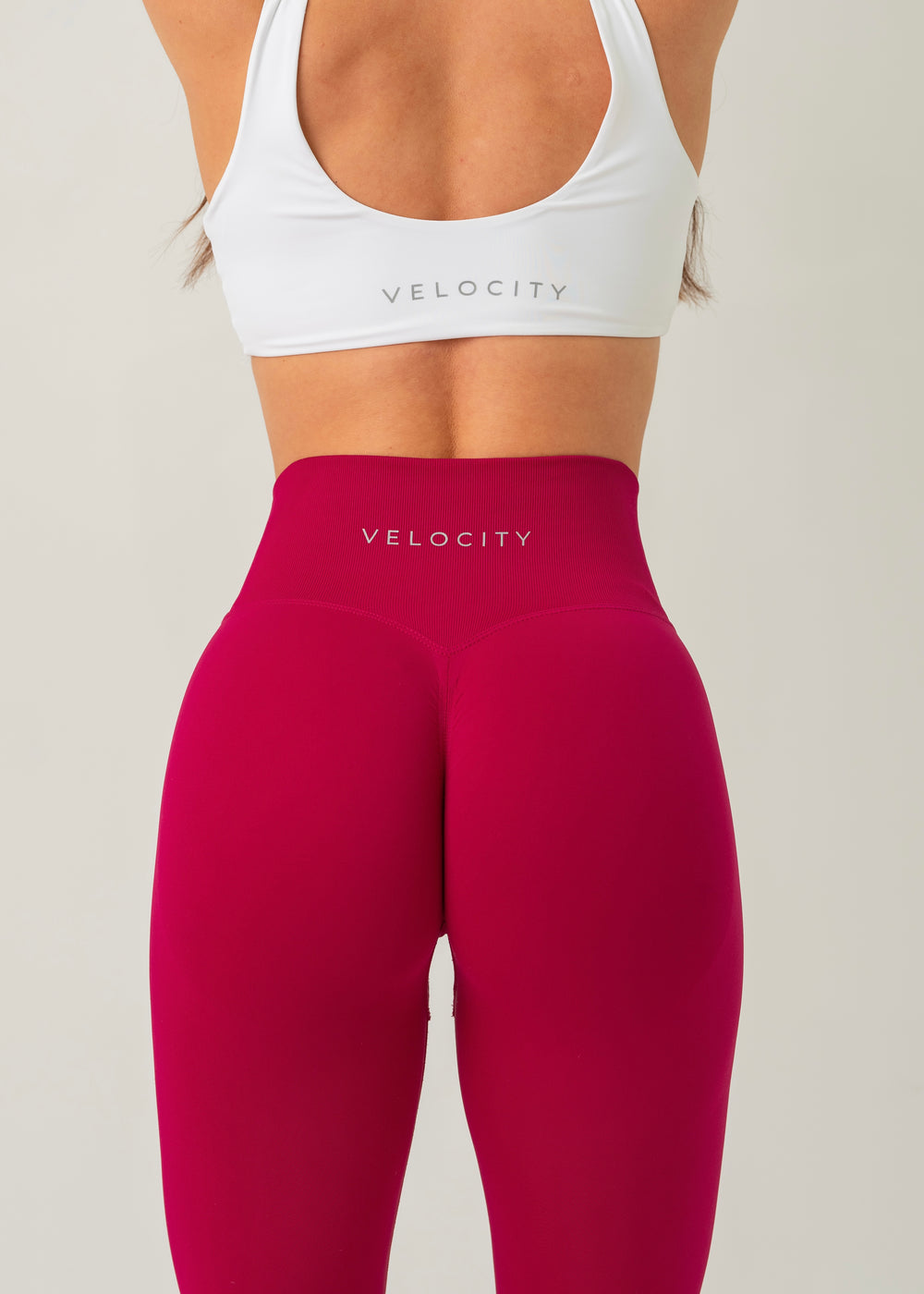 ULTIMATE SEAMLESS SCRUNCH LEGGINGS MINI - RASPBERRY – Velocity Activewear