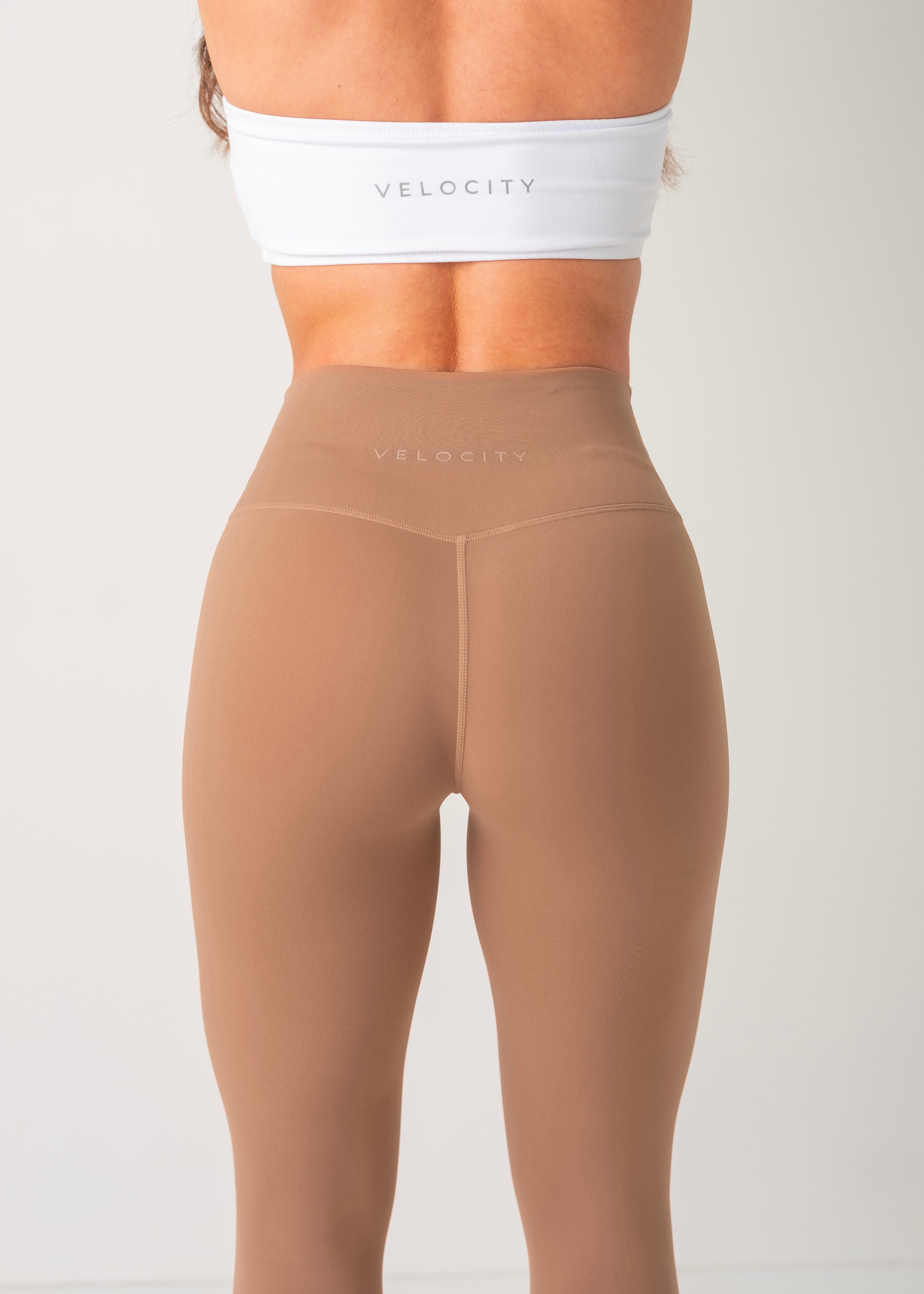 PERFORMANCE LEGGINGS - MOCHA