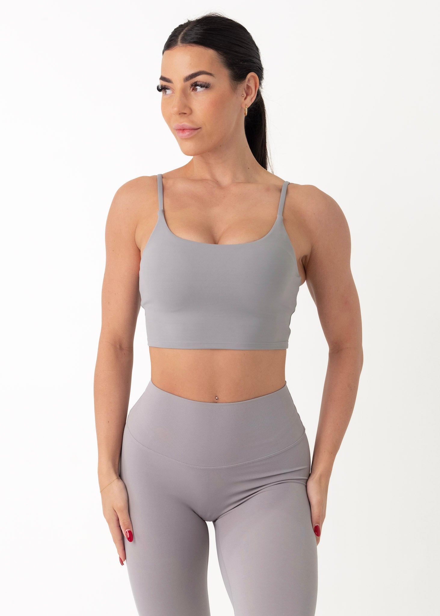 PERFORMANCE CROP - GREY