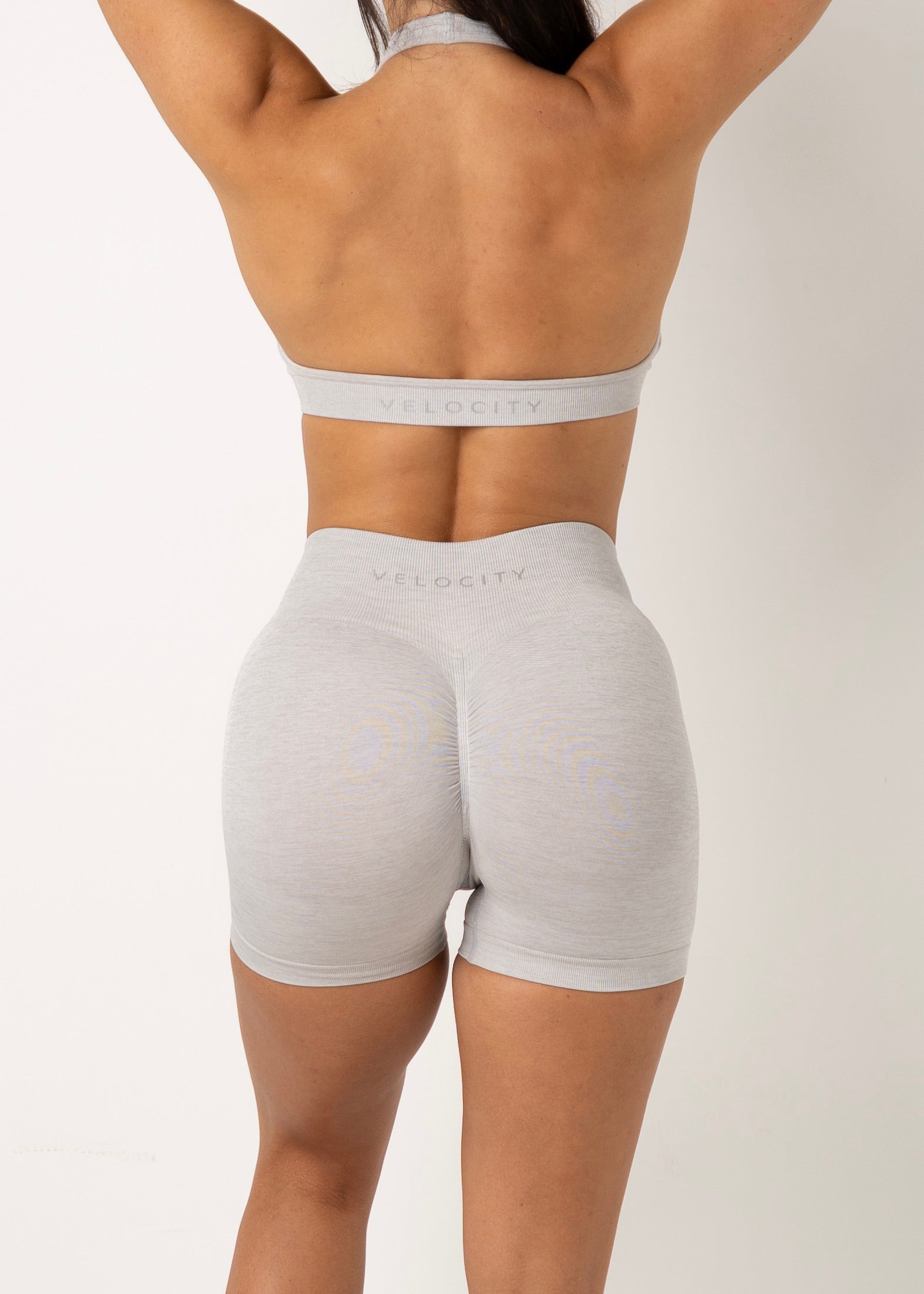 LUXE SCRUNCH SHORTS - CLOUD