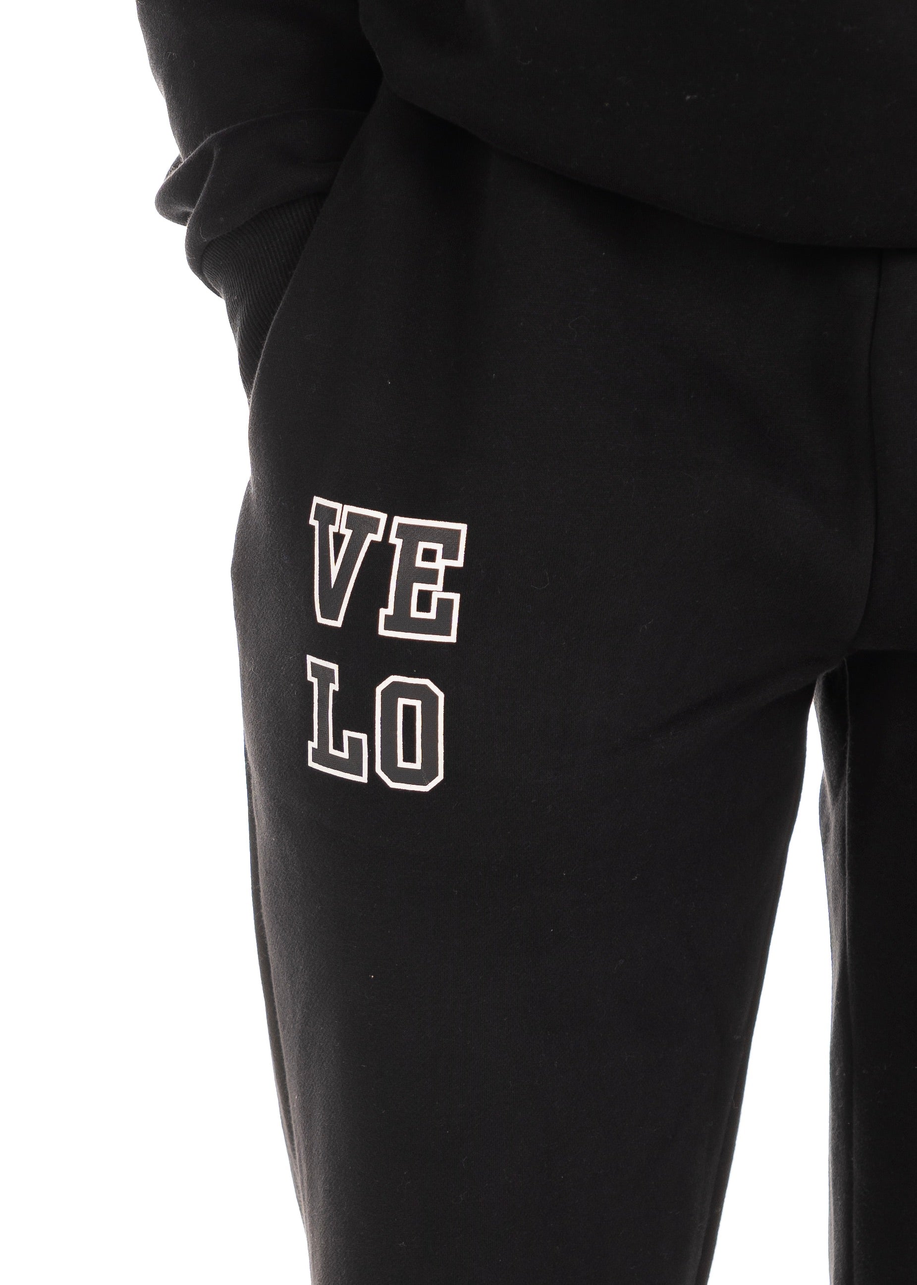 VELO OVERSIZED TRACKPANTS - BLACK