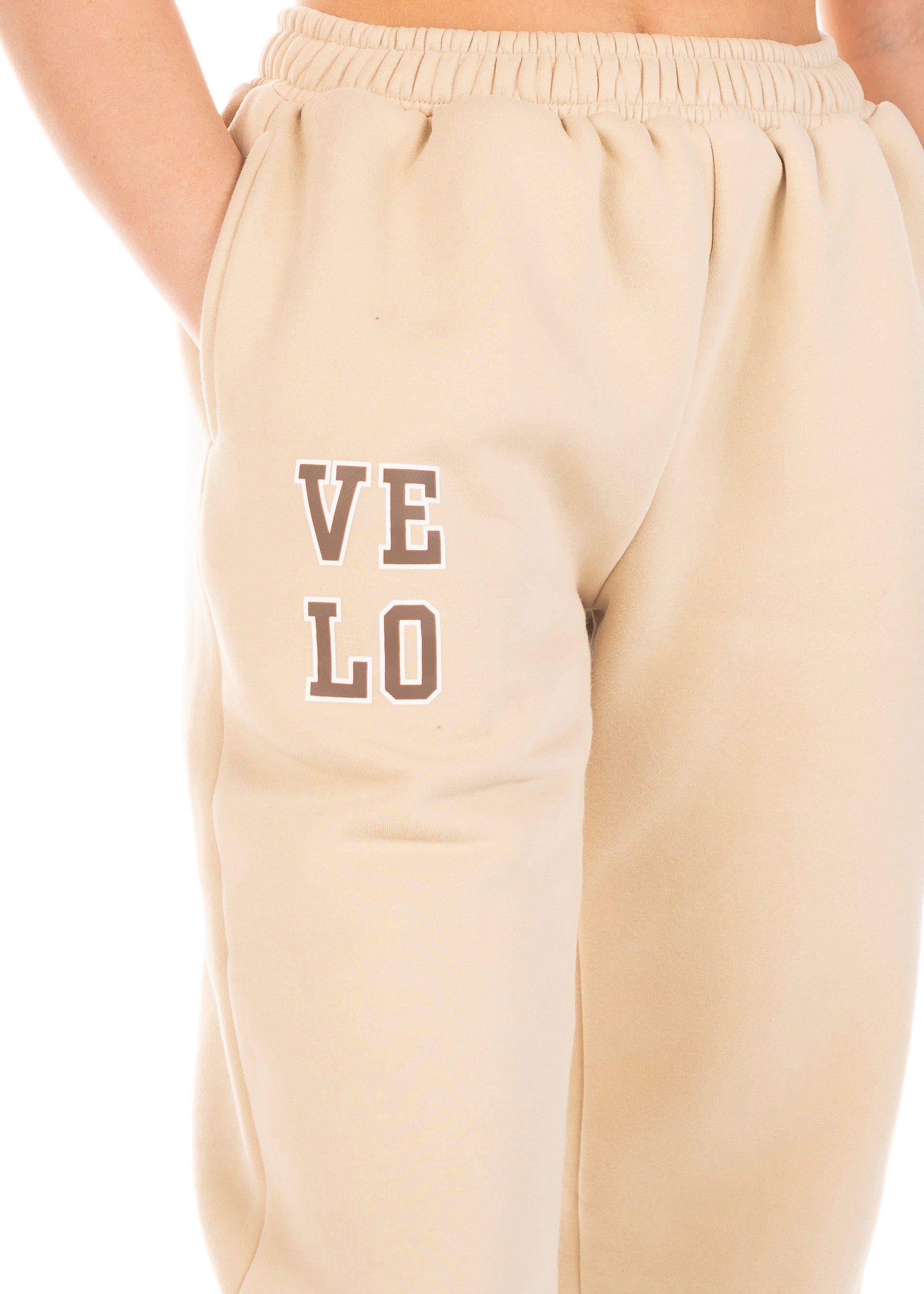 VELO OVERSIZED TRACKPANTS - SANDY VANILLA