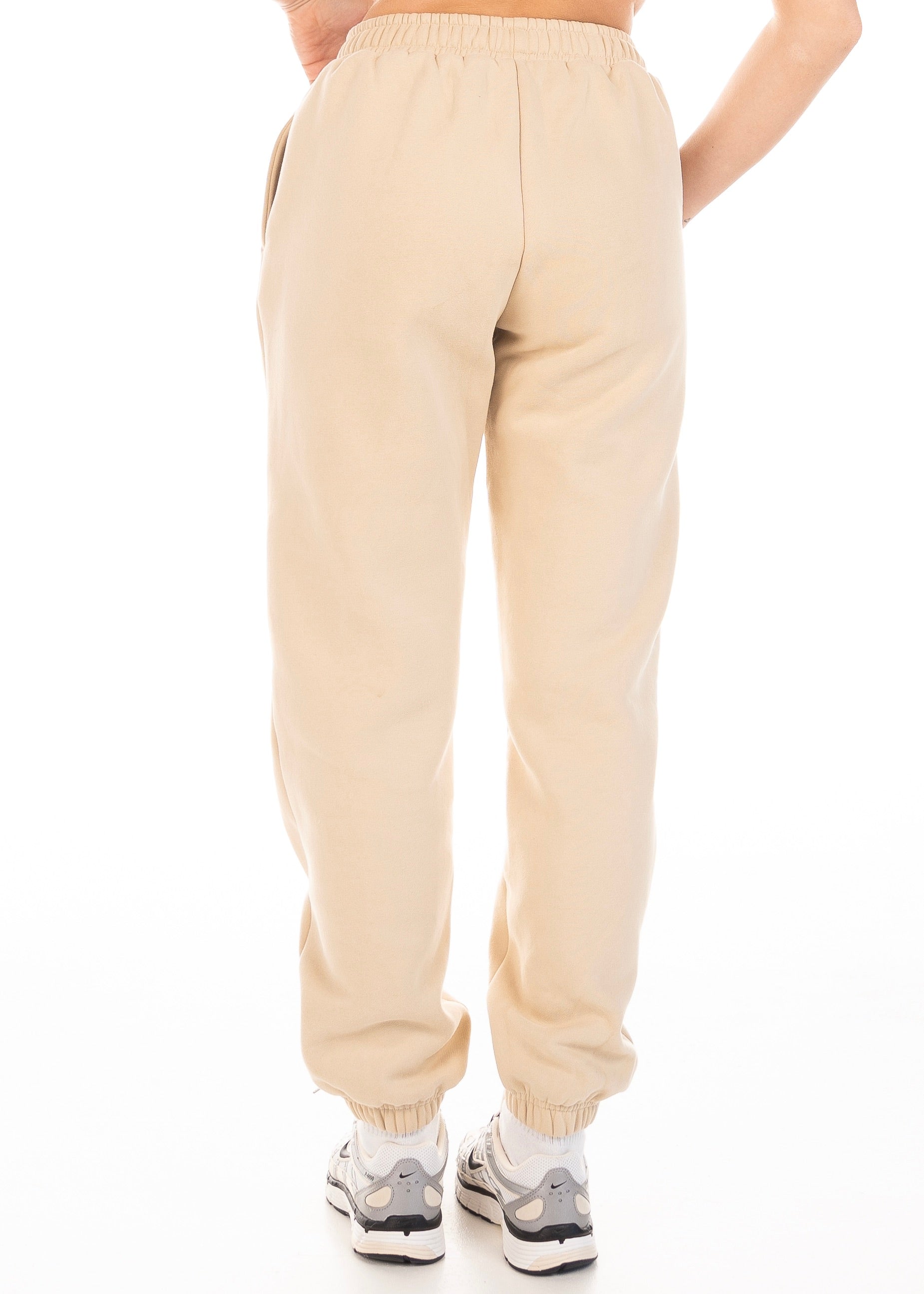 VELO OVERSIZED TRACKPANTS - SANDY VANILLA