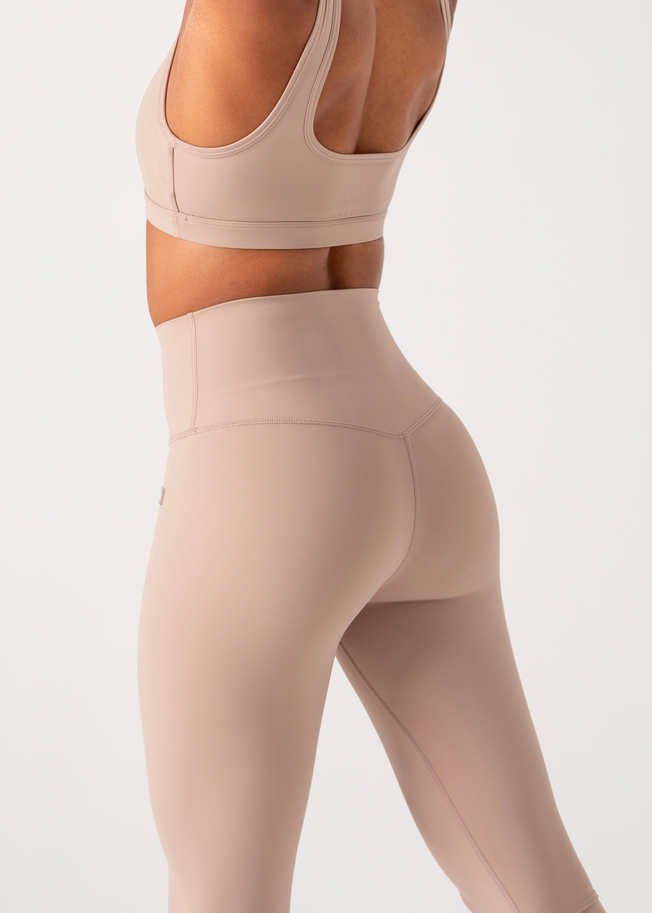 SS SEAMLESS LEGGINGS - BEIGE